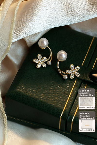 Shylyn 925 Gümüş İğneli İnci Detay Zirkon Taşlı Altın Kaplama Çelik Yonca Küpe