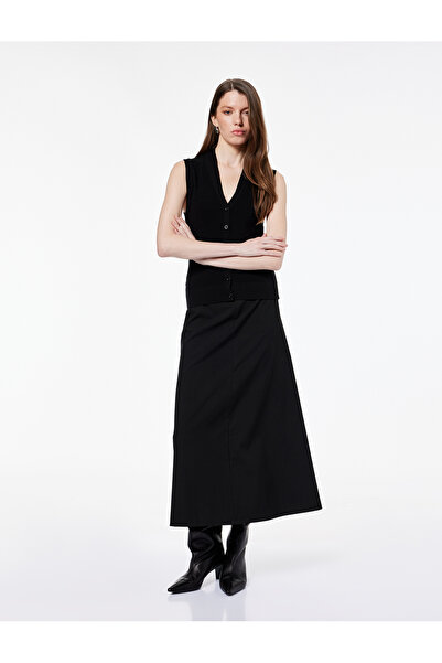 Koton Buttoned V-Neck Knitwear Vest