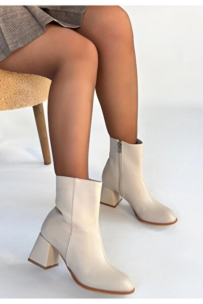meSga butik Tendy Beige Leather Heeled Boots