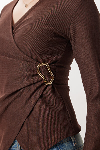 Lovelyİstanbul Double-Breasted Yaka Gold Accessory Knitted Blouse Lfw0015 Brown