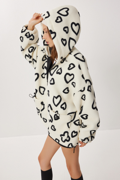 Lovelyİstanbul Плюшено палто с качулка Hooded Heart Oversized Plush Coat LCI0058 Екру