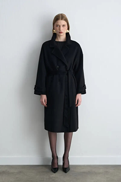 Gusto Double-Breasted Unlined Wool Coat - Black