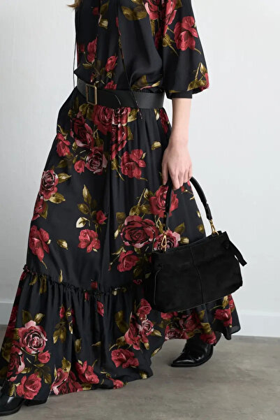 Gusto Anka Collection Rose Patterned Long Viscose Skirt - Black