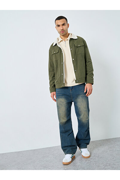 Styli Men Oversized Corduroy Jacket with Faux Fur Lining