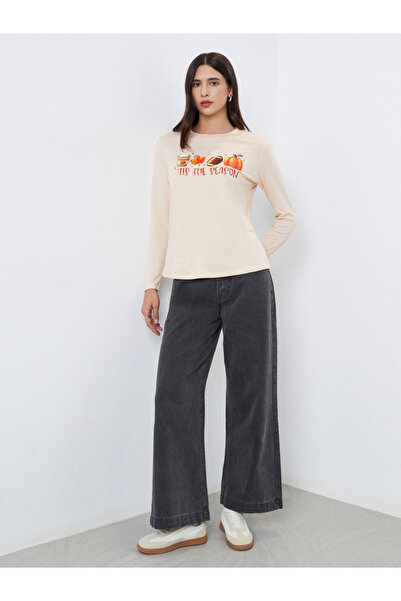 Take Two By Styli Beige Tis The Season Graphic Print T-Shirt