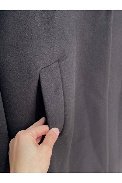 BENAHOLL Alison Single Button Sleeve Belt Detailed Coat-Un1055 Black