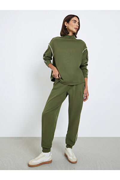 Styli Dark Green Oversized Funnel Neck Sweatshirt