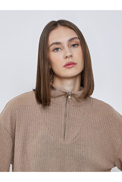 Styli Khaki Solid Ribbed Sweatshirt