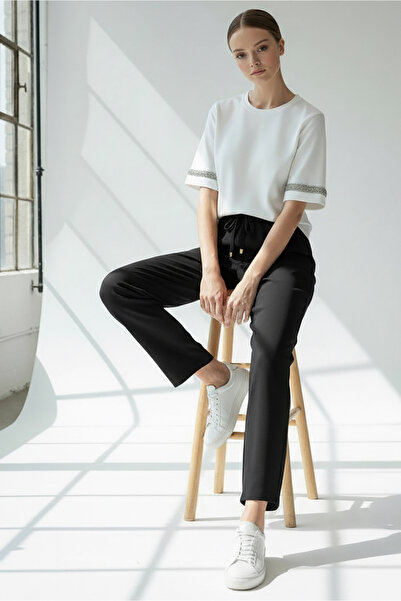 Allyco Ankle Length Regular Knitted Trousers with Elastic Waist