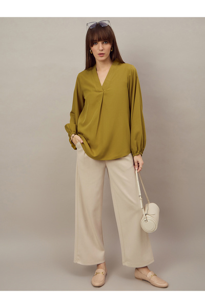 Kuwarii By Styli Green Long Sleeve Relaxed Fit Top