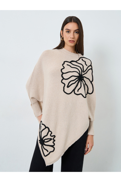 Take Two By Styli Beige Floral Applique Dolman Sleeve Poncho