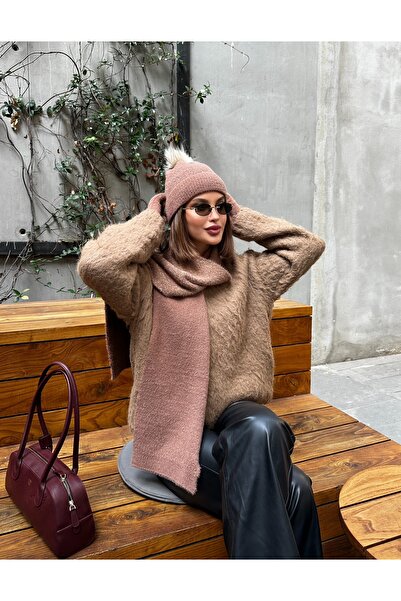 LAGRANZE Swan Women's Scarf Beanie Gloves Set of 3