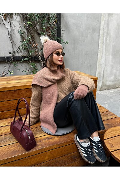 LAGRANZE Swan Women's Scarf Beanie Gloves Set of 3