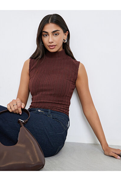 Styli Brown Sleeveless Fitted Knit Top