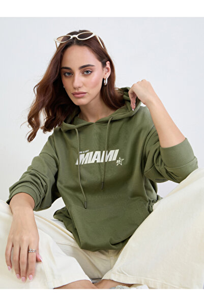 Styli Green Graphic Print Oversized Hoodie