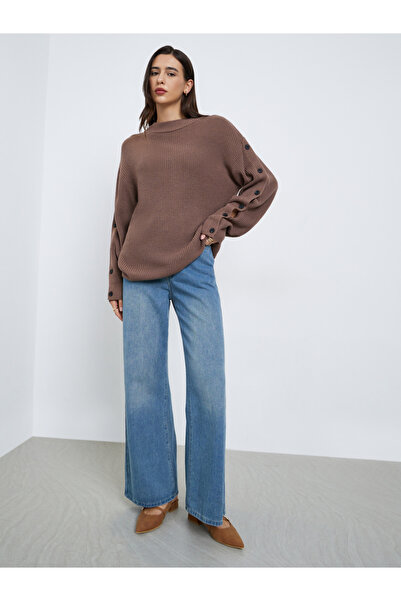 Styli Brown Regular Fit Button-Detail Sweater