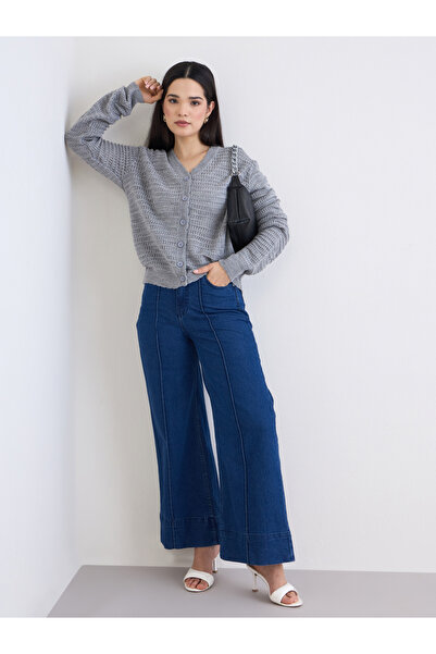 Styli Grey Textured Regular Fit Regular Length Buttoned Cardigan