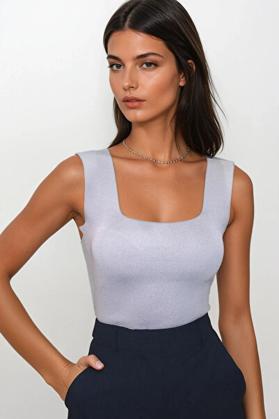 Trend Alaçatı Stili Graue, schmale, merzerisierte Damenbluse mit quadratischem Ausschnitt ALC-7122