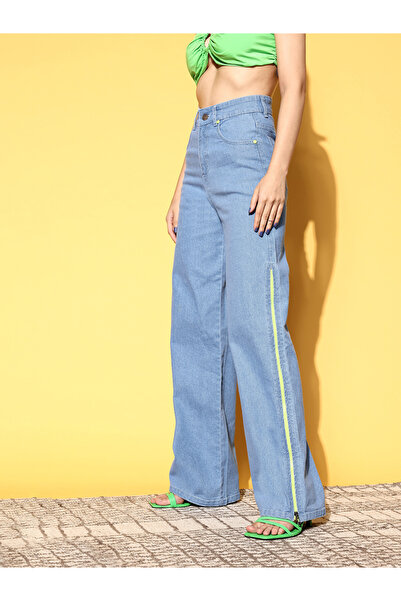 Sassafras By Styli Women Blue High Rise Side Zipper Detail Straight Jeans