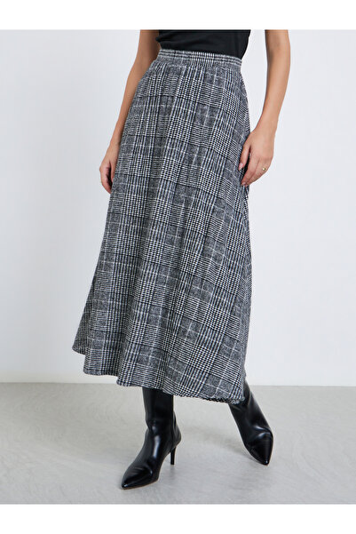 Styli Checked Pleated A-Line Midi Skirt