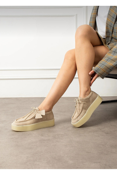 Extra Shoes İstanbul Pantofi cu platformă cu aspect de piele de căprioară bej, atât eleganti, cât și confortabili