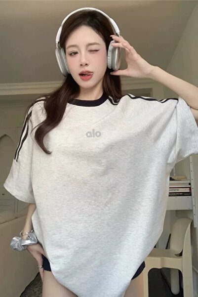 Alo Loose T-shirt - Round Neck Short Sleeve (White)