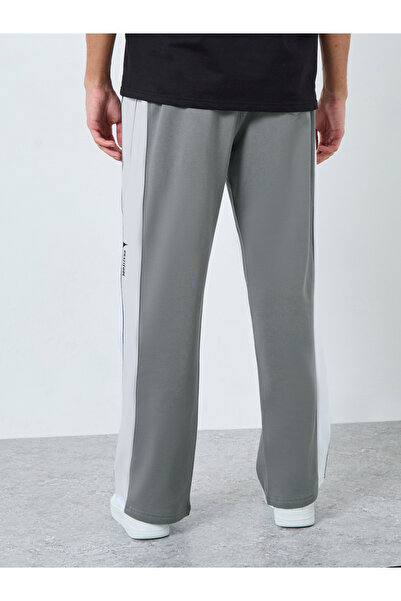 Styli Side Panel Printed Oversize Fleece Joggers