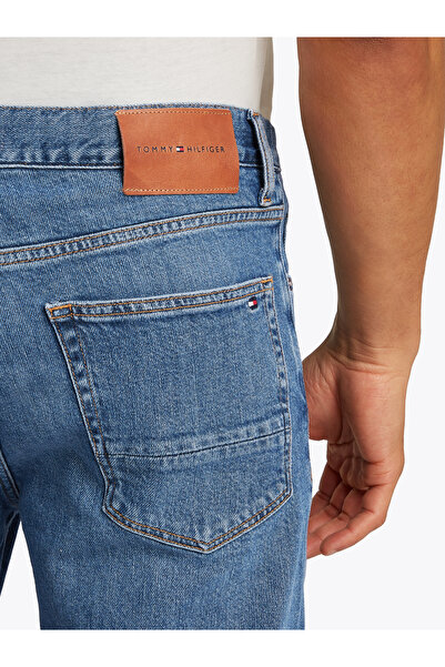 Tommy Hilfiger Men Roger Indigo Harlem Relaxed Tapered Leg Jeans