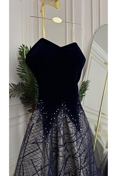 FAKHM AL SAWAR Luxurious winter dress