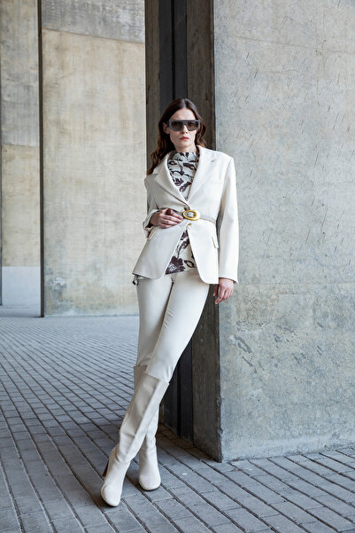 Berr-ın Bele Oturan Mono Blazer Jacket Ecru