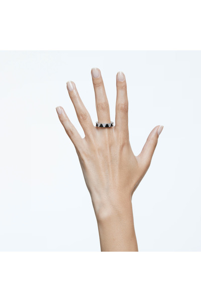 Swarovski Işığın Üçgeni – Rodyum Kaplama Siyah & Kristal Ortyx Yüzük