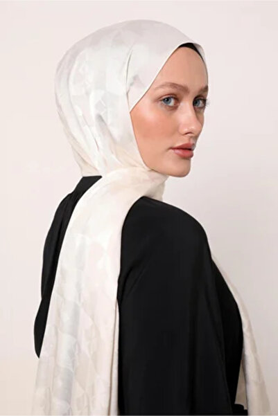 LuvenSara شال حرير جاكار - لون بيج فاتح