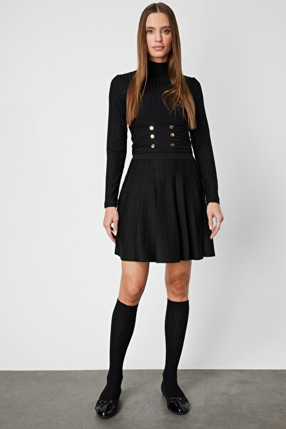 ON Pleated Mini Knit Skirt