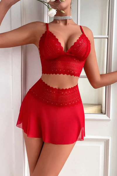 CATHECAT Stylish Dress Set with Red Lace and Tulle Detailed Skirt