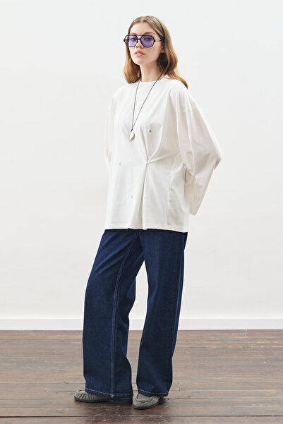 Manuka Chitchit Adjustable Tshirt Ecru