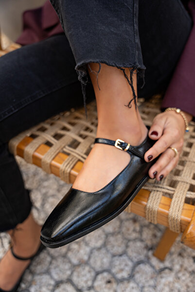 LAMİNTA Flue Black Leather Women's Buckle Flat Ballet Flats