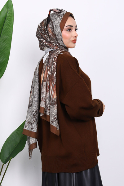 İmajButik Brown Crew Neck Soft Textured Oversized Knitwear Sweater