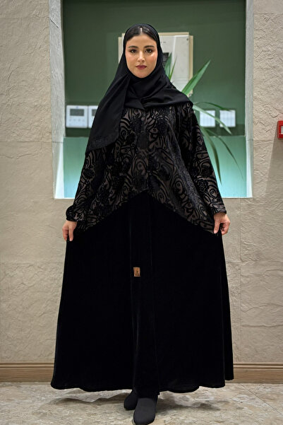 Hasnaa Abaya عباية هديل بمخمل مورد اسود
