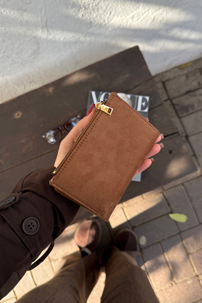 La La'Graccio Paris La'Graccio Paris Women's Day Suede Wallet Brown Suede