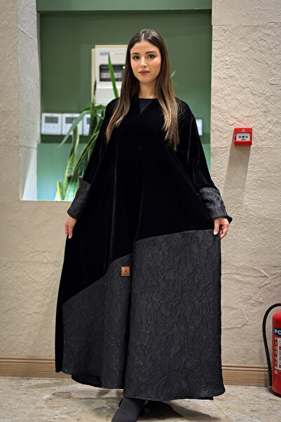 Hasnaa Abaya عباية نيارة مخمل بجاكر هندي