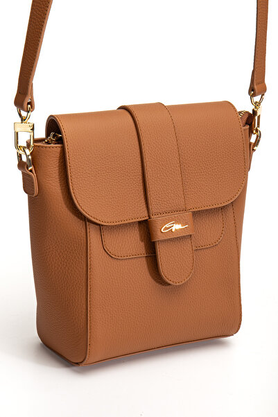 gio&mi Luna Shoulder Bag