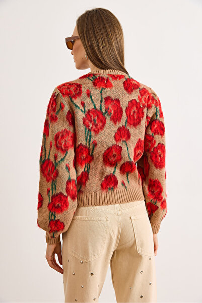 Olalook Women's Camel Rose Patterned Thick Knit Sweater Kzk-19001054