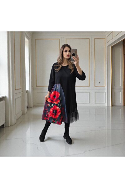 GLAMSI Elegant fantasy dress with 3D details and lace