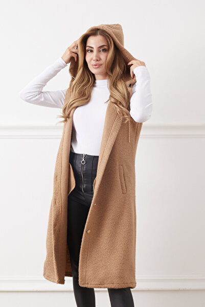 DPARİS Hooded Long Boucle Vest with Chain Detail