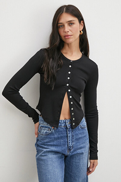 Never more Μπλούζα με μακριά μανίκια με κουμπιά Μαύρη