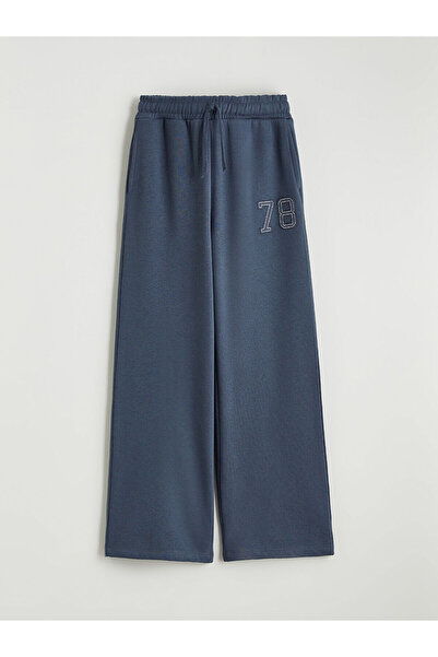 LC Waikiki Girls' sweatpants with elastic waist