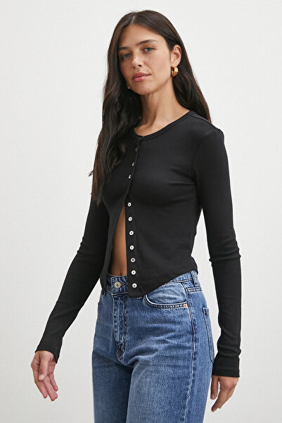 Never more Buttoned Long Sleeve Blouse Black