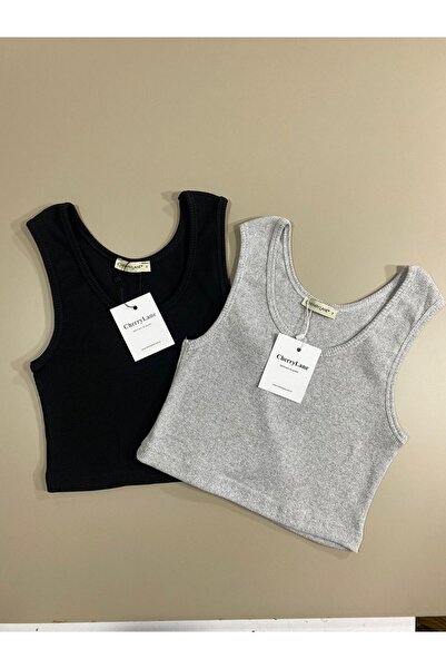 Cherry Lane 2-Piece Women's Athlete Outfit