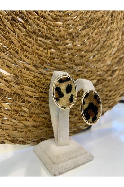 LUFES Fur Textured Leopard Print Oval Earrings