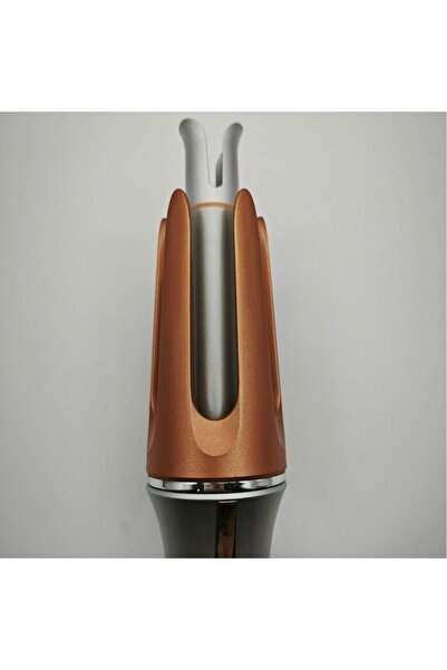 Generic Hot Air Brush Trendy with Multiple Country Plug Compatibility - Portable Ceramic Hair Dryer